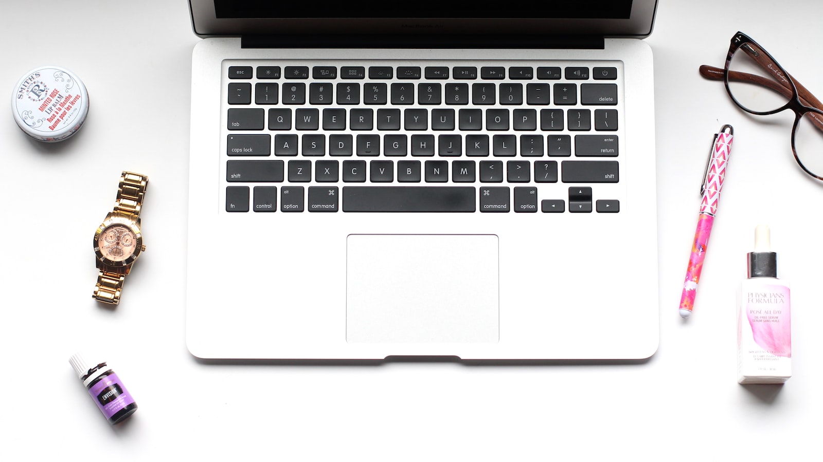Comment faire le tiret du 6 sur un clavier Windows et sur un clavier Mac français ?