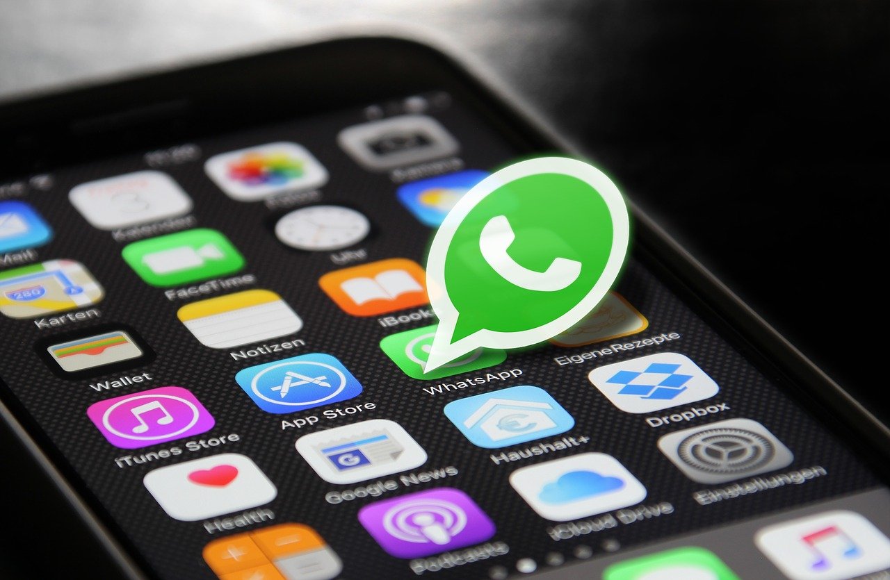 Créer des autocollants Whatsapp sur le Web, c’est désormais possible