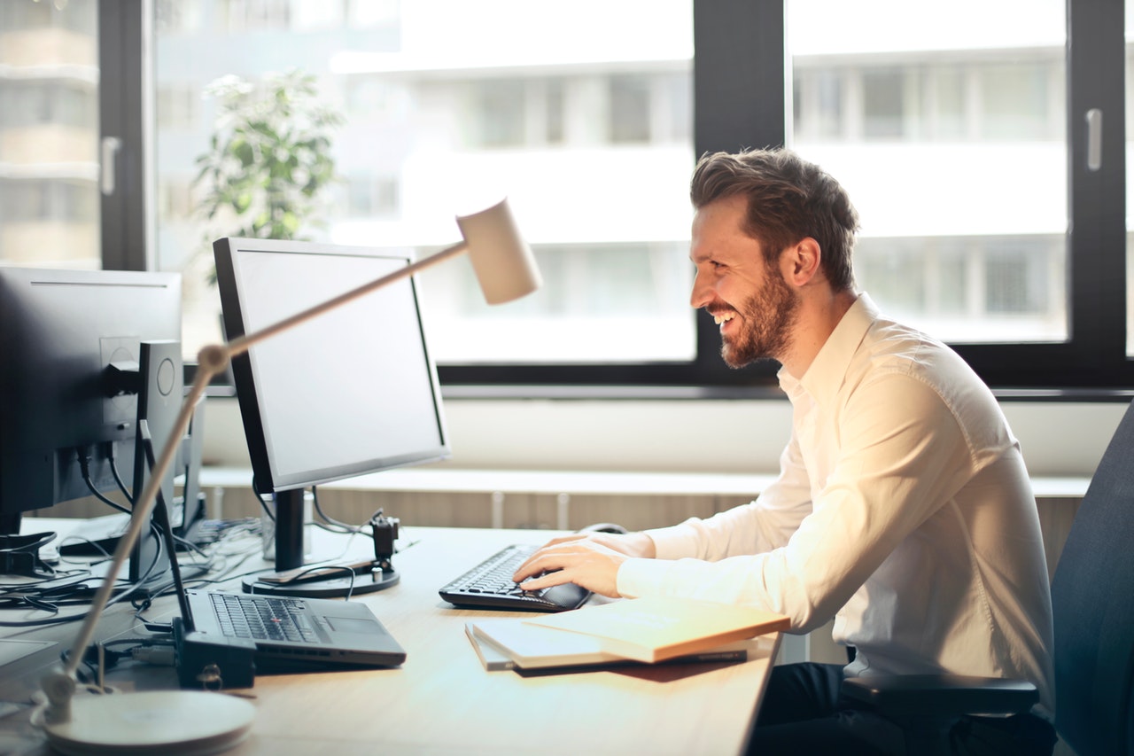 Développeur, rédacteur : comment le marketing digital peut-il vous aider à prospecter ?